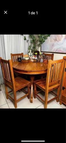 mesa de jantar 1.900  madeira maciça com 4 cadeiras nova