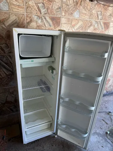 Geladeira cônsul