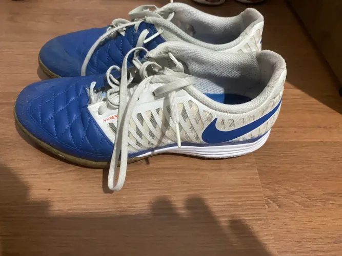 Chuteira Nike Lunar Gato II Futsal - Número 40 