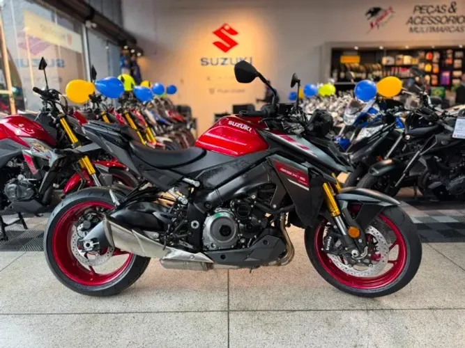 NOVA SUZUKI GSX-S1000 2027 0 KM 2 ANOS DE GARANTIA!