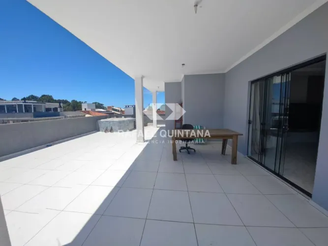 VENDA: Apartamento de Cobertura 3 Quartos sendo 1 Suíte, 1 Vaga, 220m², Campeche, Florianó