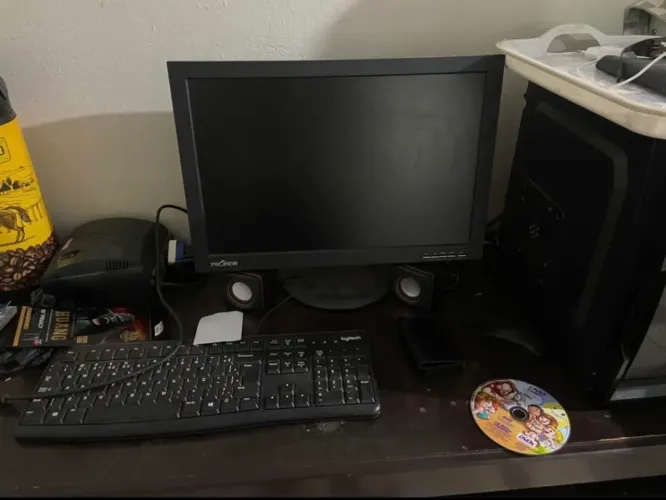 Computador, processador Intel pentium HD 320 formatado e ativado 