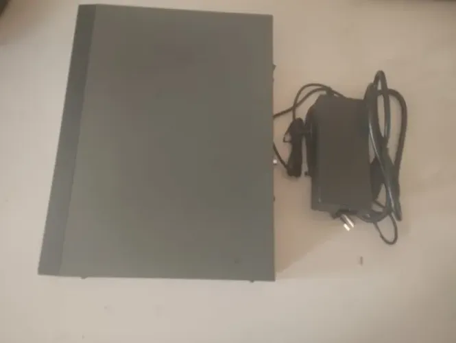 NVR 8 portas com 6 CAMERAS