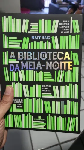 Livro A Biblioteca da Meia Noite