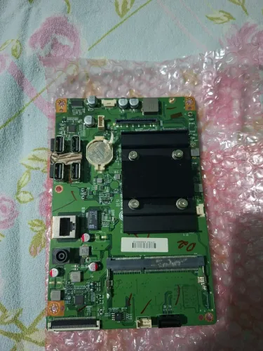 Placa mãe do valor In one lg 22v240 , com defeito