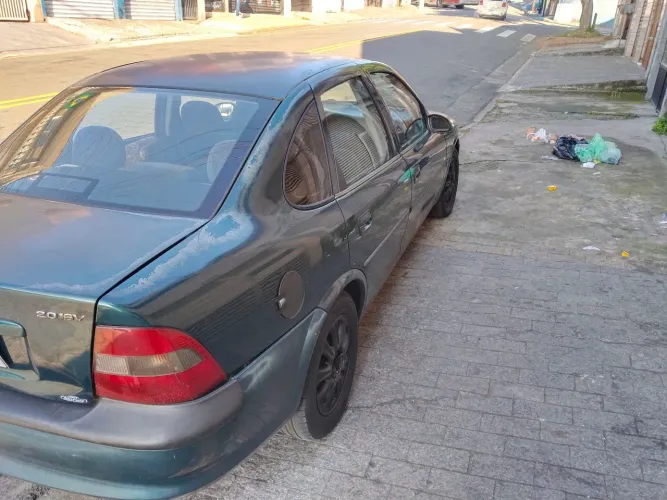 Chevrolet Vectra CD 2.2 16V / 2.0 16V Mec./aut. 1997