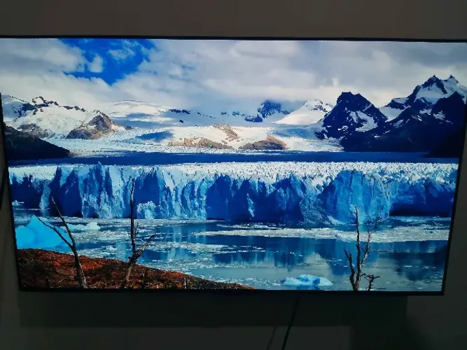 LG C4 OLED - 42 polegadas, 144hz - usada