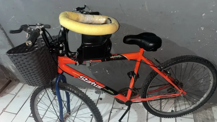 Bicicleta aro 26 com garfo quebrado