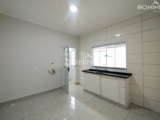 Casa com edícula para locação no Centro de Americana
