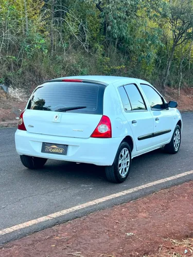 Renault Clio Hi-flex 1.0 16V 5P 2011