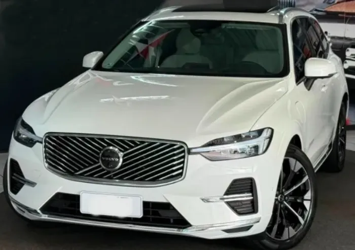 Volvo XC-60 T-8 Ultra 2.0 AWD (híbrido) 2026