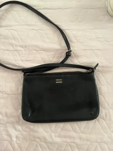 Bolsa Arezzo Original Preta - Elegante e Versátil