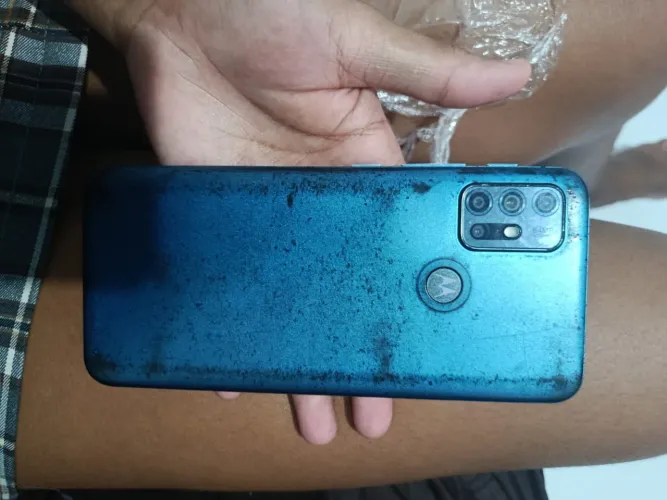 Celular em perfeito estado, por preço bom , celular pra uso de casa.