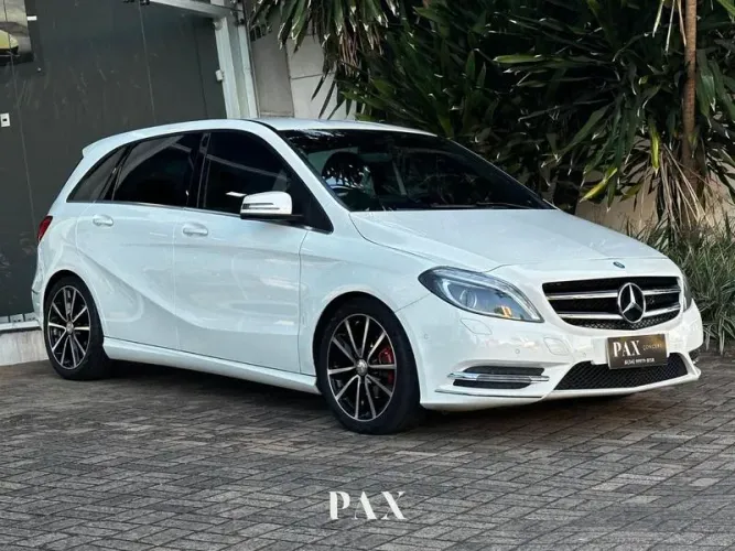 Mercedes-Benz Classe B 200 CGI 1.6 TB Sport 156cv AUT 2014