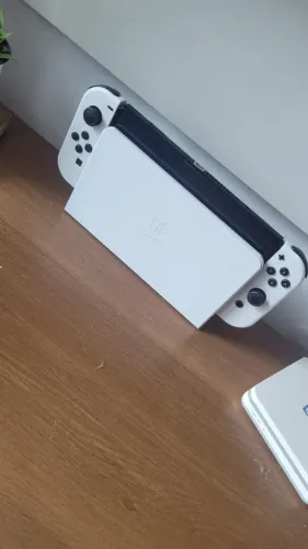Nintendo Switch Oled - Desbloqueado