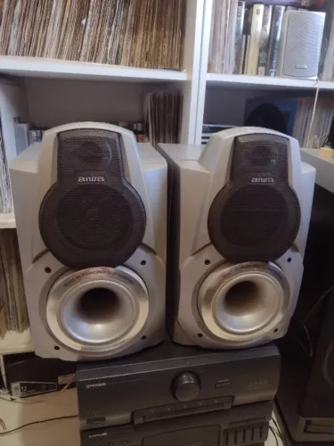 Caixas Som AIWA
