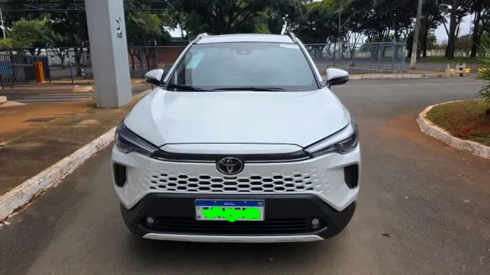 Toyota Corolla Cross XRE 2025