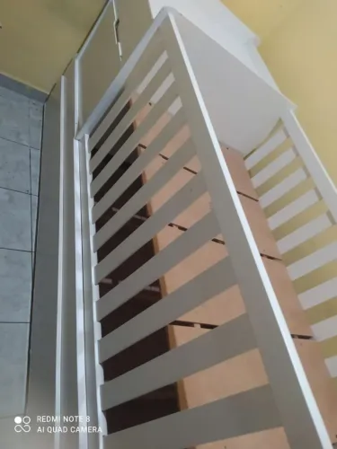 Berço cama com cômoda 3 em 1 usando poucas vezes