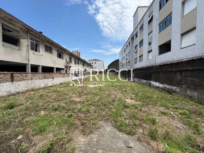 Terreno à venda em Santos-SP na Ponta da Praia - 600m² para construir o seu sonho!
