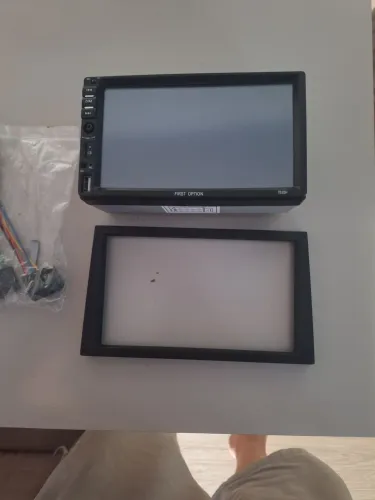 Vendo multimidia muito novo.