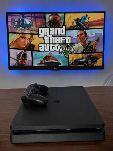 Vendo Ps4 Slim. Parcelo em até 12x de R$133