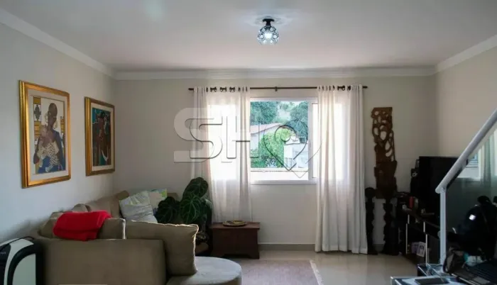 Excelente Casa de condomínio na zona norte