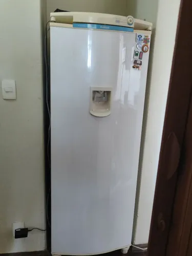 Geladeira consul 380l bom estado de conservação