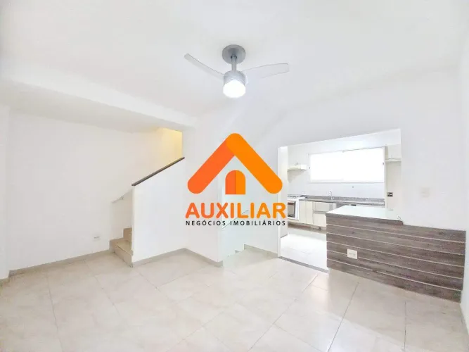 Casa em condomínio em Marapé, Santos 75 m², 2 suítes, 2 dormitórios, lazer com piscina