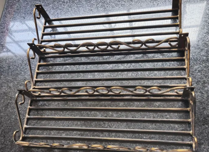 Suporte para plantas (jardineira)