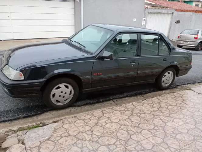 Chevrolet Monza GLS/ Hi-tech 2.0 EFI 2P E 4P (álcool) 1995