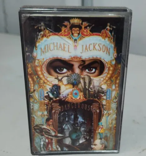 Fita Cassete K7 Michael Jackson Dangerous ótimo estado