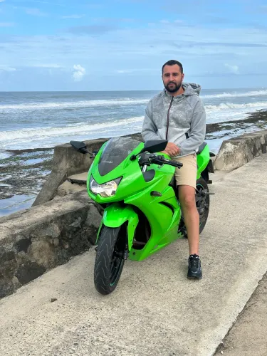 Vendo Kawasaki ninja 250 2011