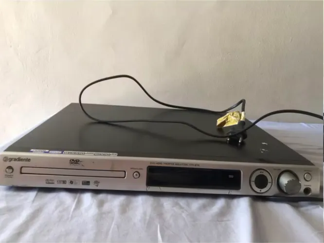 Leitor DVD gradiente HTS-70