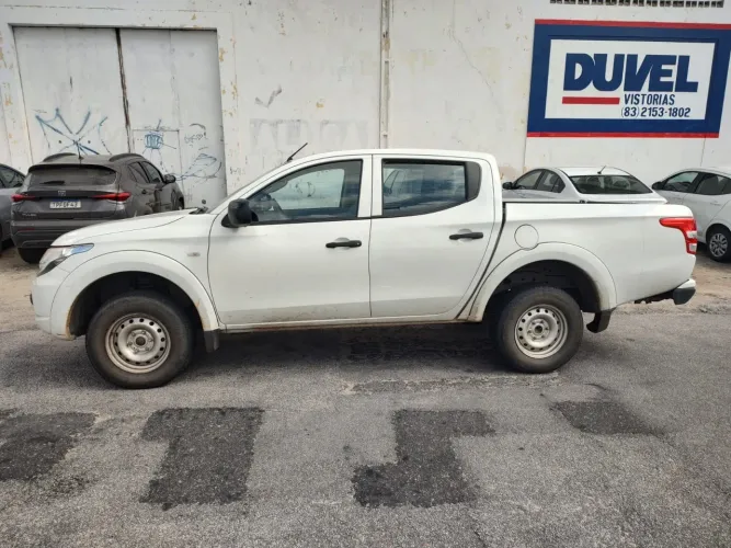Mitsubishi L200 Triton Sport GL 2.4 Diesel 2023