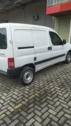 Peugeot Partner Furgão 1.6 16v/ 1.6 16V Flex 3P 2019