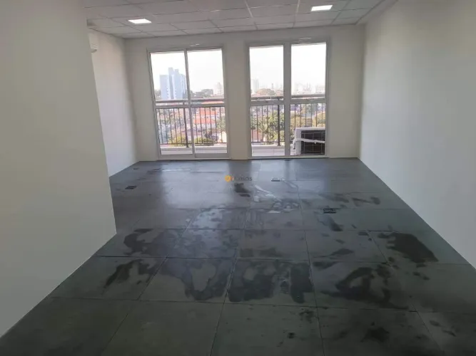 Sala Comercial em Jabaquara com 36m²