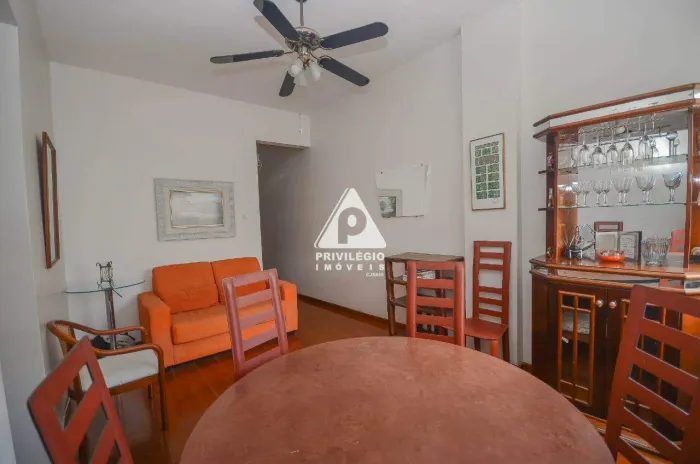 Apartamento 2 quartos, 74 mts, 1 vaga de garagem, em Ipanema.