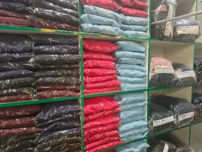 Jalecos e scrubs venda total