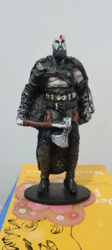 Boneco do Kratos