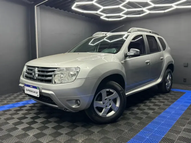 Renault Duster Dynamique 2.0 Hi-flex 16V Aut. 2015