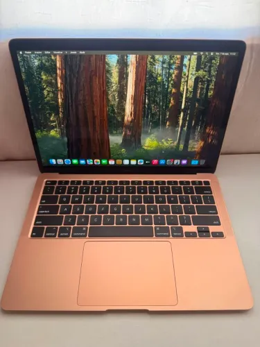 MACBOOK AIR M1