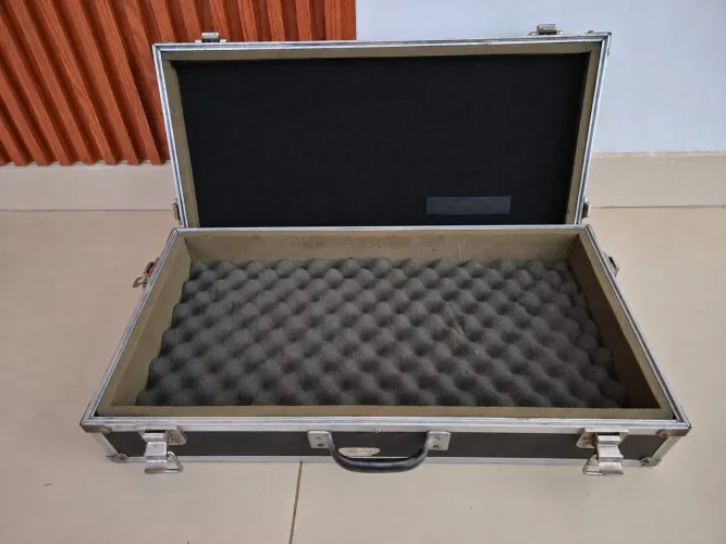 Hard Case Para Pedaleira e Pedalboard HelloCases (63x33 cm)
