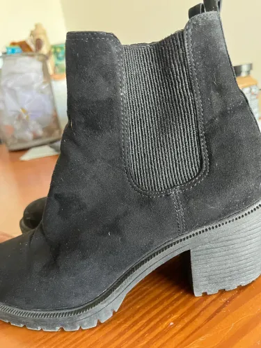 Bota cano baixo de salto