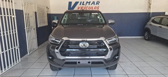 Toyota Hilux CD SRX 4X4 2.8 TDI 16V Diesel Aut. 2026