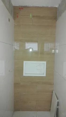 Pedreiro e azulegista
