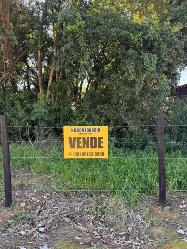 VENDE-SE TERRENO 
