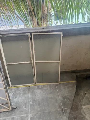 Tudo por 400,00 Porta aduela/grade /janela 