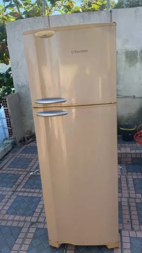 Geladeira Electrolux duplex degelo seco