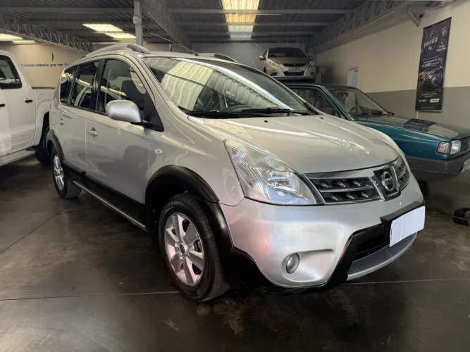 Nissan Livina X-gear Sl/X-gear 1.8 Flex F. Aut. 2014