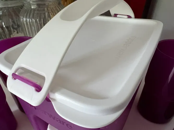 Tupperware importado 